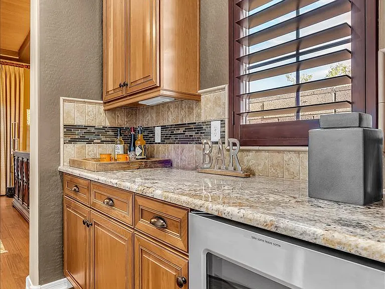 3355 E Indigo St — Photo 40
