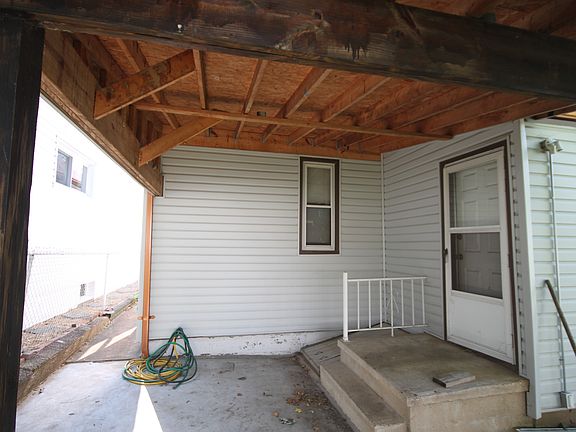 2nd image of 5418 Christy Ave