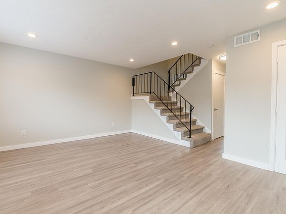5th image of 2700 Camp Creek Pkwy #104