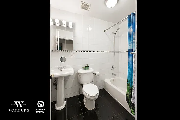 Sold by Coldwell Banker Warburg | media 7