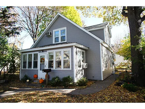 3005 Tyler St NE #2 Photo 1