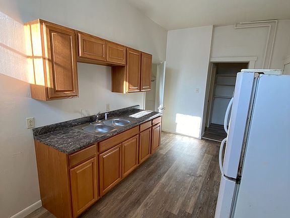 5th image of 601 Manor St #9472745