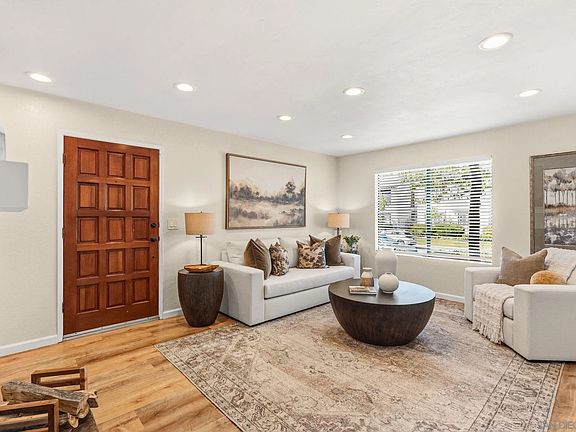 3rd image of 5025 Collwood Way Unit 20