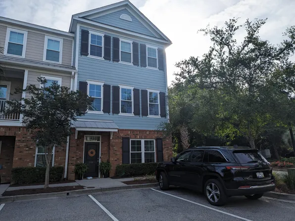 656 Coleman Blvd Unit 201, Mount Pleasant, SC 29464