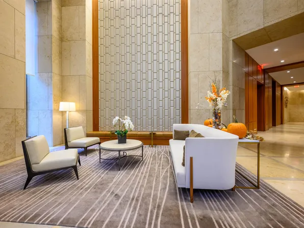 99 Hudson Street image 10 of 42