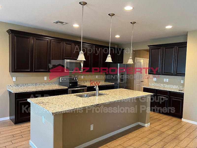 1st image of 43434 N Hudson Trl