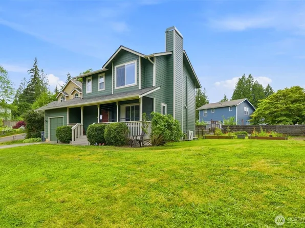 24130 Madura Drive NE, Kingston, WA 98346