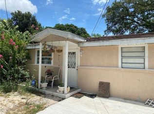 2919 6th St E, Bradenton, FL 34208