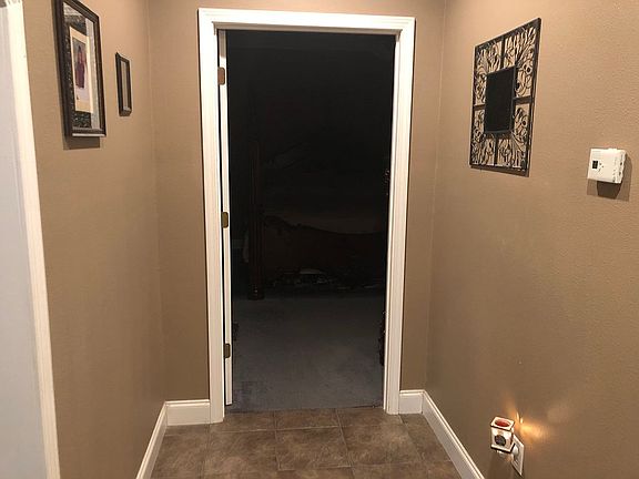 5th image of 102 Pugh Dr