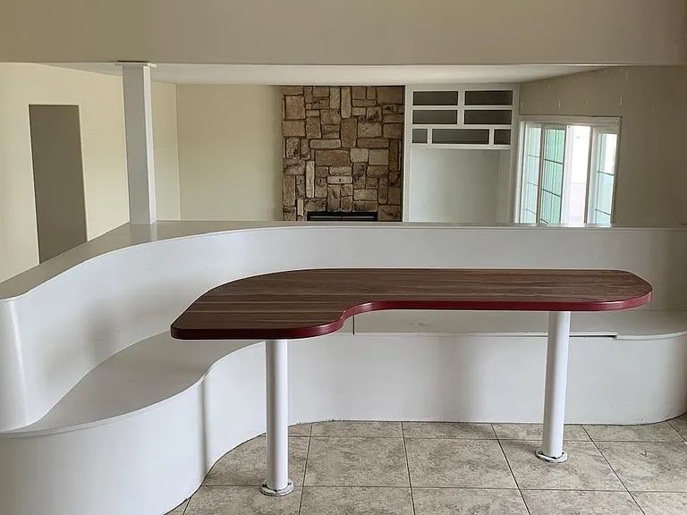 1772 Dolphin Pl — Photo 4