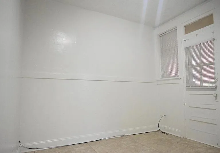 2749 Pestalozzi St #2W — Photo 11