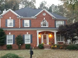 2070 Deans Landing Dr, Lawrenceville, GA 30043