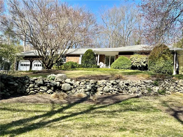 71 Sherman Turnpike, Redding, CT 06896