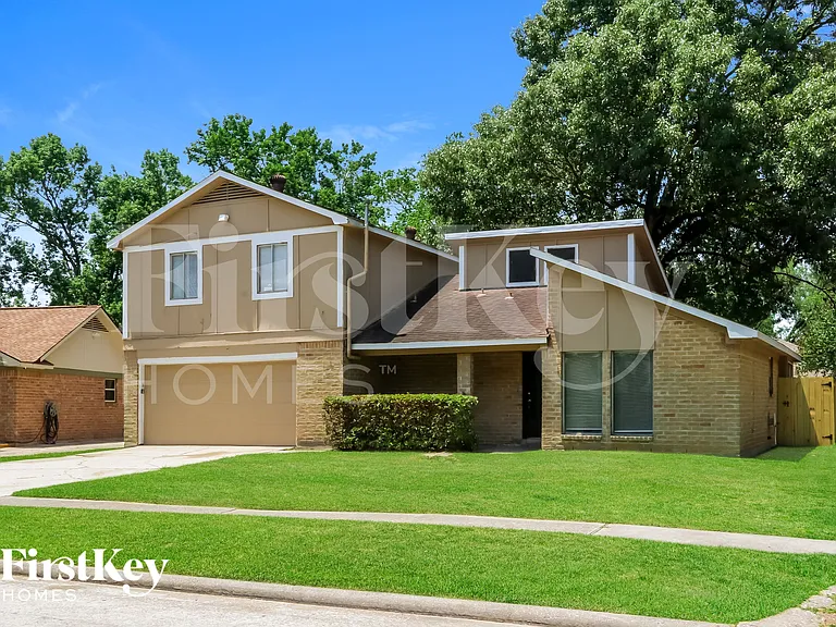 24023 Spring Mill Ln — Photo 2