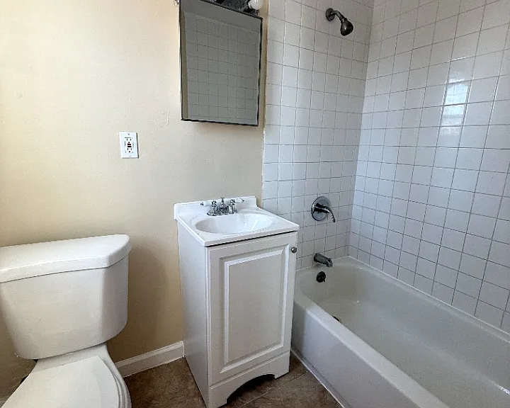 338 Myrtle Ave #2L — Photo 3