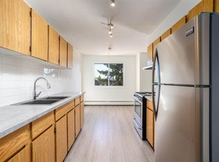 10129 163rd St NW, Edmonton, AB T5P 3N6