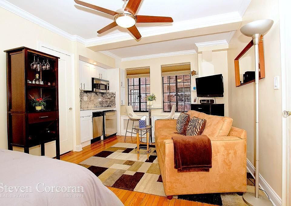 1st image of 45 Tudor City Pl APT 1609