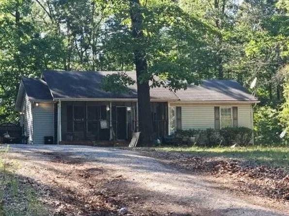 26140 Signboard Rd, Ruther Glen, VA 22546