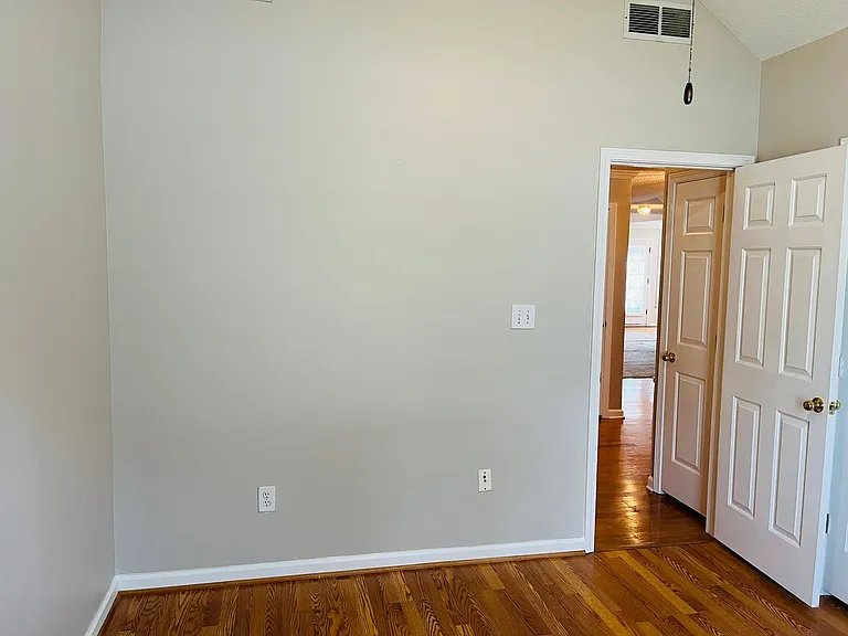 155 Woodstream Way — Photo 32