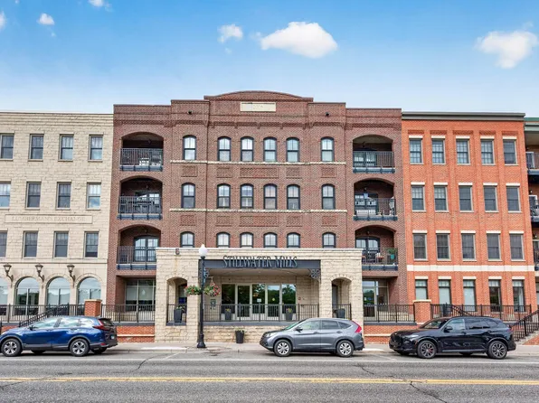 350 Main St N Unit 406, Stillwater, MN 55082