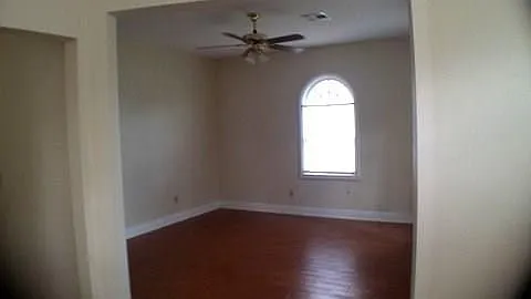 4736 Saint Anthony Ave — Photo 4