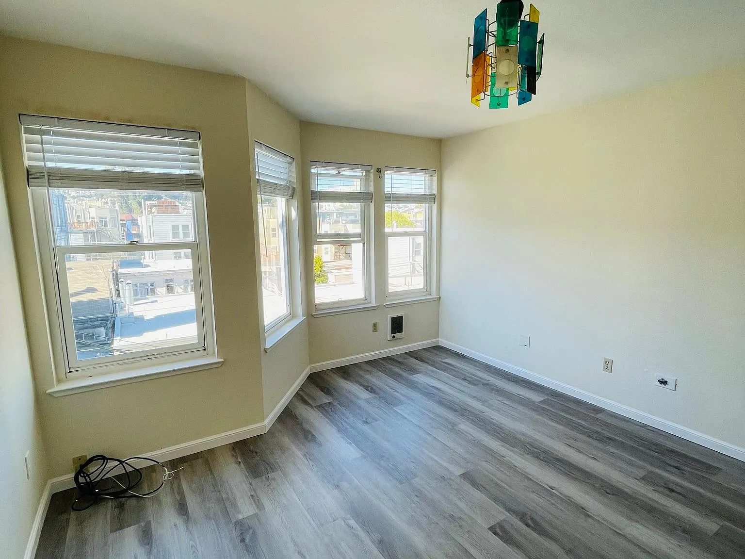 83 Albion St — Photo 3