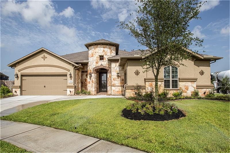 1st image of 10411 Lynn Manor Ct