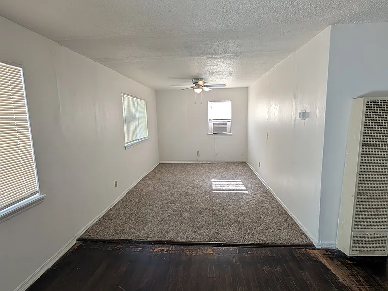 836 SE 68th St — Photo 3
