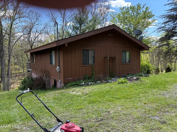 2288 Chaneysville Rd, Clearville, PA 15535