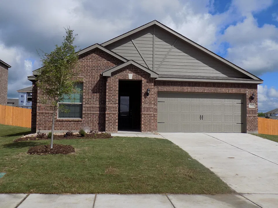 252 Enchanted Way