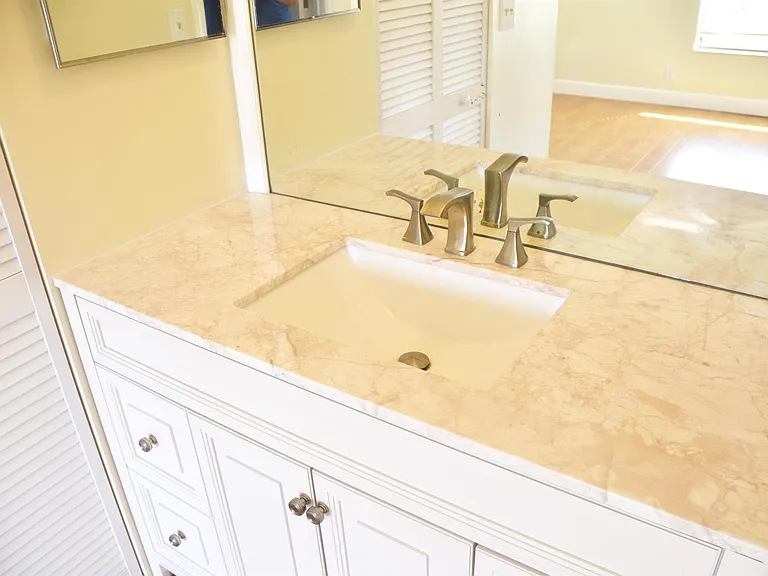3355 Jaywood Ter #2140 — Photo 26