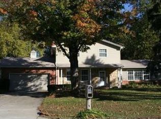 15631 Springmill Dr, Mishawaka, IN
