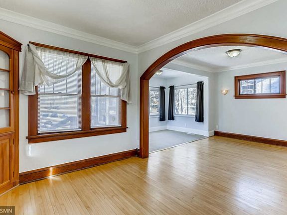 5th image of 1682 Margaret St