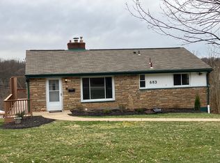 683 Moreland Dr, Pittsburgh, PA 15243