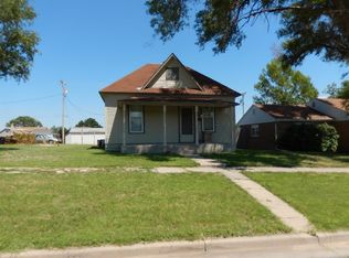509 Madison St, Ellis, KS 67637