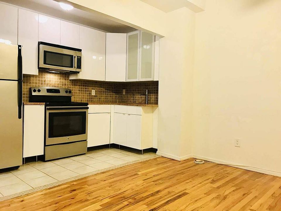 1st image of 1634 Lexington Ave APT 3A