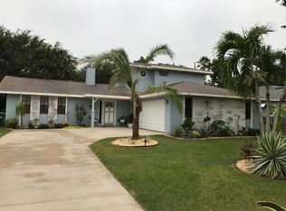 2707 S Courtenay Pkwy, Merritt Island, FL 32952