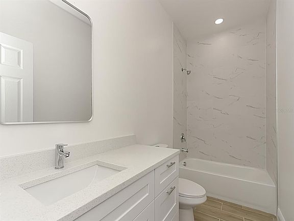 2nd image of 1216 S POMEGRANITE AVENUE