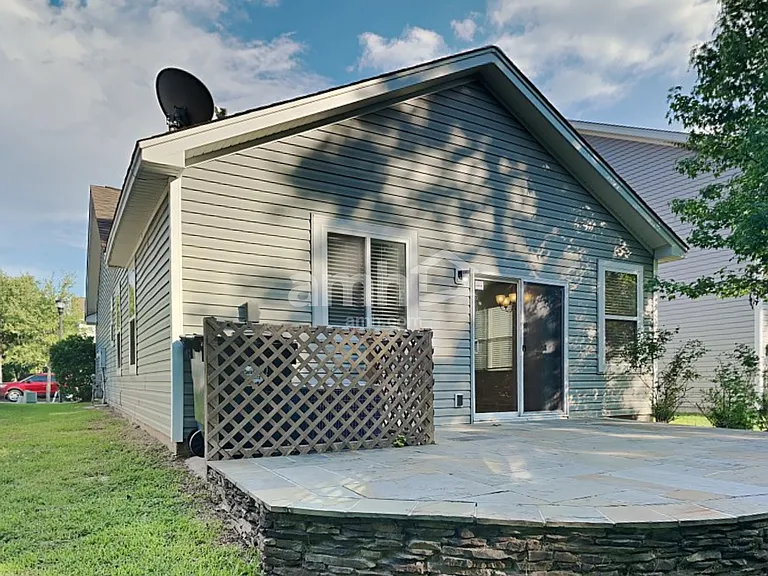 8878 Arbor Glen Dr — Photo 16