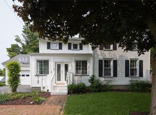 2 Clifton Rd, Churchville, NY 14428