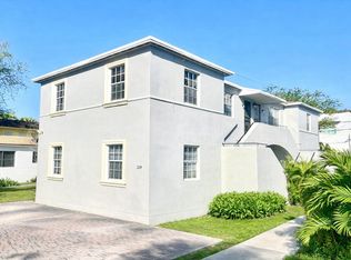 2371 SW 27th St APT 4, Miami, FL 33133