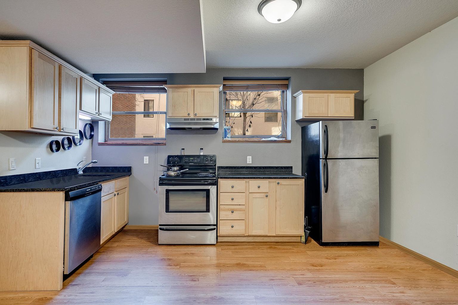 the ventura apartments halifax Big Gambler Microblog