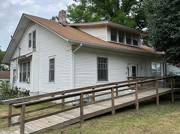 140 Ashley St, Dyer, TN 38330