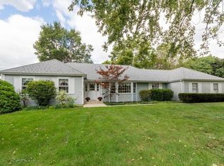 1047 Bluestem Ln, Batavia, IL