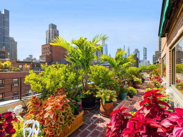 425 East 63rd Street image 23 of 28