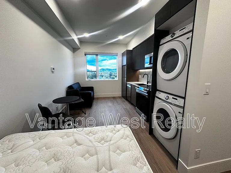 720 Klo Rd #513 — Photo 4