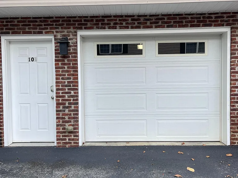 169 E Grand Ave #101 — Photo 2
