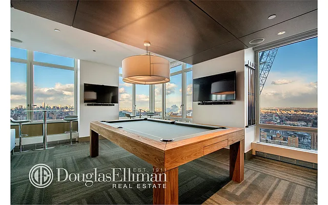 Rented by Douglas Elliman | media 17