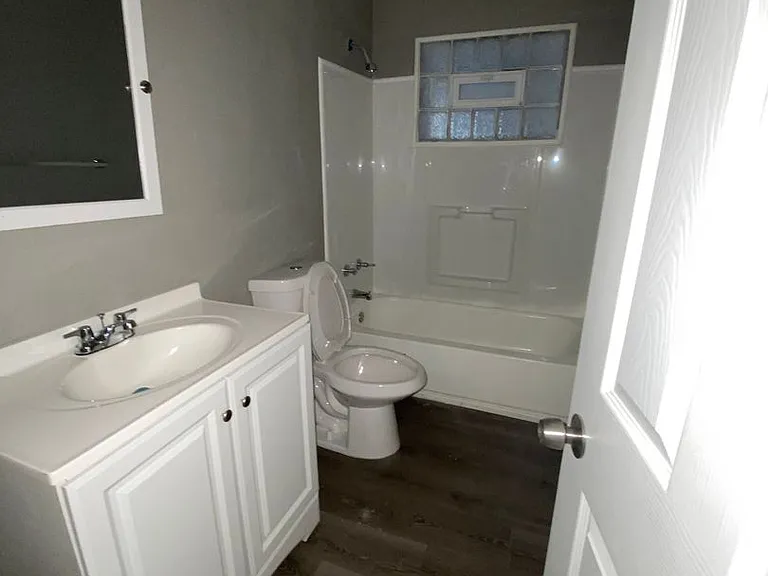 309 Green St — Photo 21