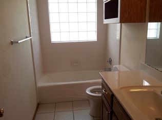 1250 S Mustang Rd, Mustang, OK 73064